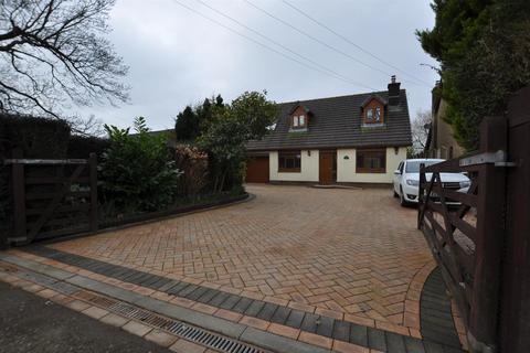 3 bedroom detached house for sale, Johnstown, Carmarthen