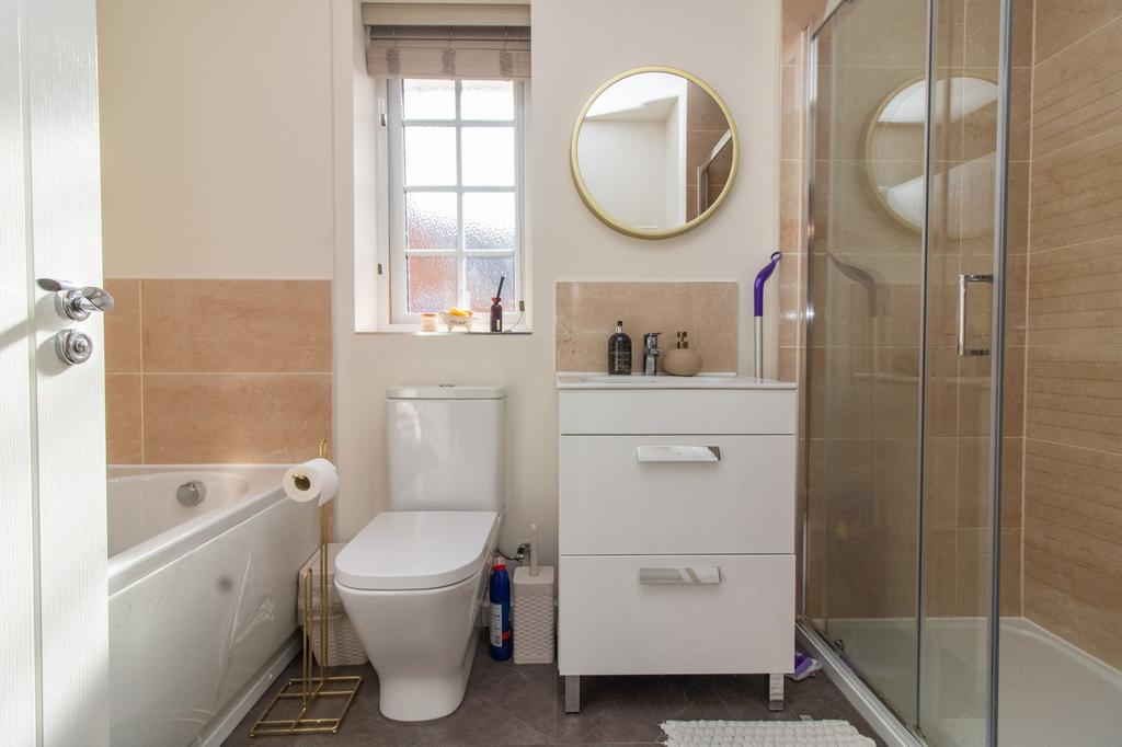 Family bathroom