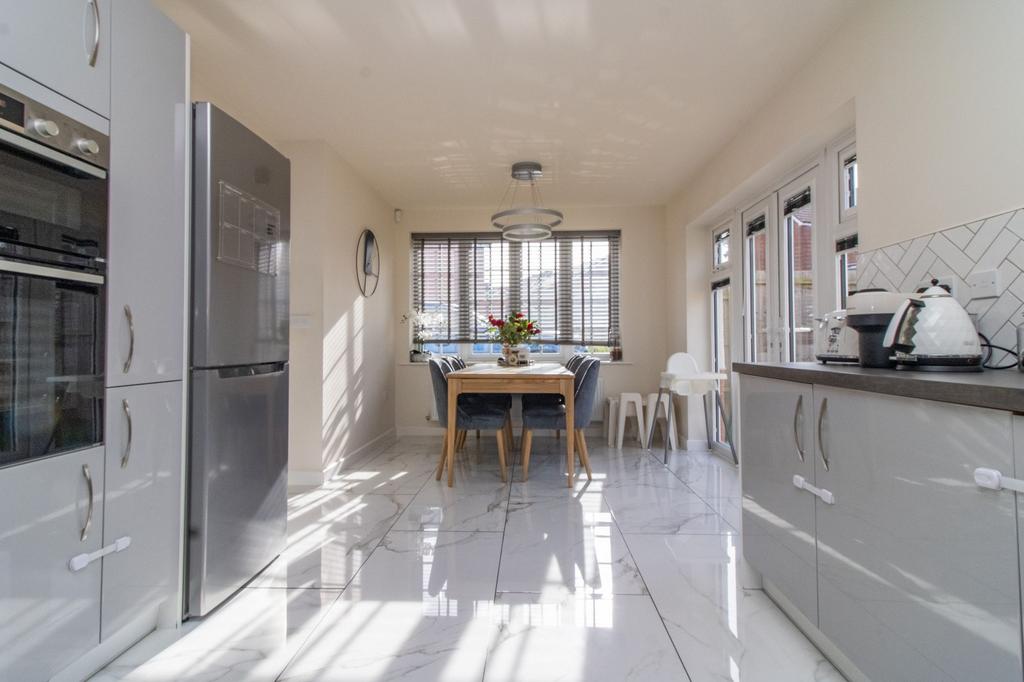 Kitchen/dining room