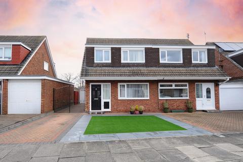 3 bedroom semi-detached house for sale, Guillemot Close, Blyth