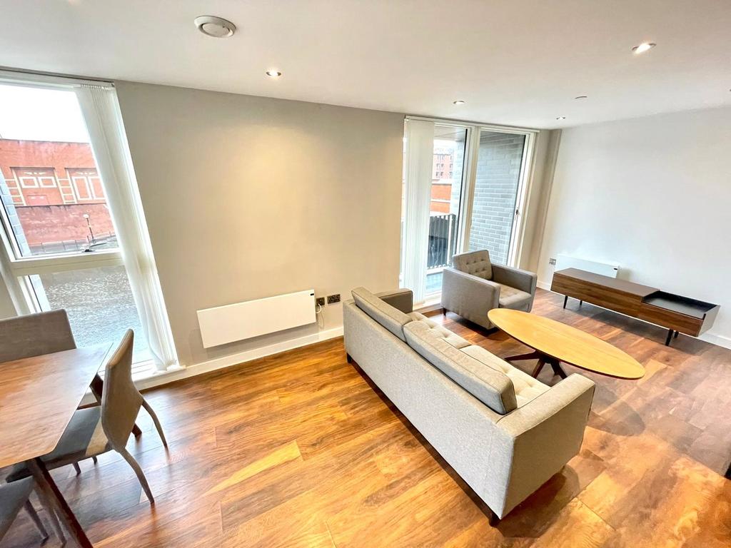 Apartment in Manchester, Hulme - View 4