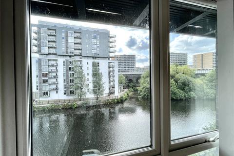 2 bedroom apartment for sale, Riverside, Derwent Street, Salford, M5