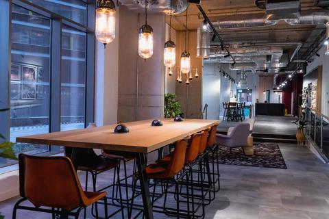 2 bedroom apartment for sale, Embankment West, 2 New Kings Head Yard, SALFORD, M3