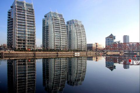 2 bedroom apartment for sale, NV Buildings, 98 The Quays, Salford Quays, Salford, M50