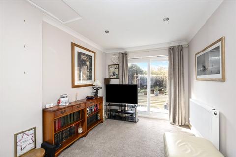 29 Capstan Drive, Littlehampton, BN17 6SF
