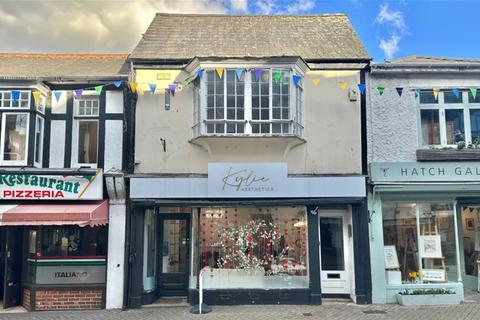 Retail property (high street) to rent, 6 Church Street, Christchurch, Dorset