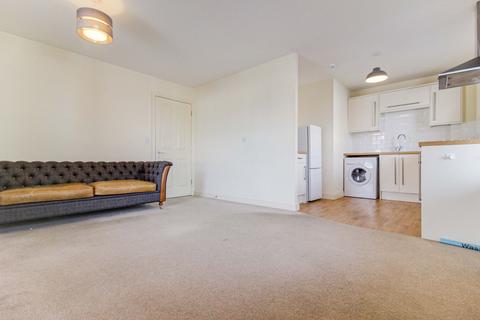 2 bedroom apartment to rent, Little London Court, Swindon SN1