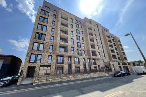 3 bedroom apartment to rent, Waterhouse, 14 Worrall St, Salford, M5