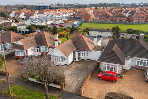 4 bedroom detached bungalow for sale, Manners Way, Southend-on-sea, SS2