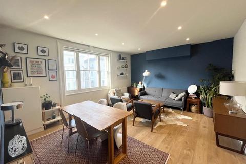 2 bedroom flat to rent, Albany Villas, Hove BN3