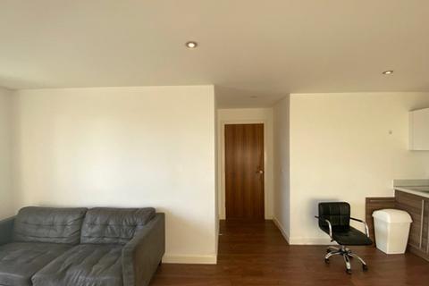 2 bedroom apartment to rent, ALTO, Sillavan Way, Salford, M3