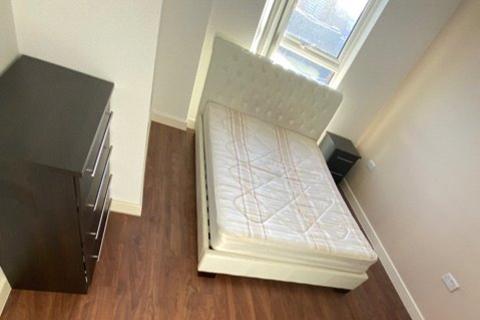 2 bedroom apartment to rent, ALTO, Sillavan Way, Salford, M3