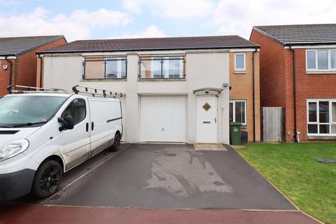 3 bedroom semi-detached house for sale, Horden Burn Close, Stockton-On-Tees, TS18 2FF