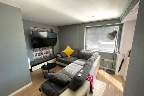 1 bedroom apartment to rent, Castlegate Apartments, 2 Chester Road, Manchester, M15
