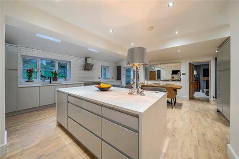 4 bedroom detached house for sale, Assbridge Lodge, Cattle Lane, Aberford, Leeds, West Yorkshire