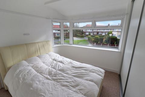18 Crossways, Bromborough, Wirral, CH62 3NF