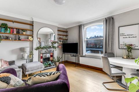 3 bedroom apartment for sale, Canfield Place, South Hampstead