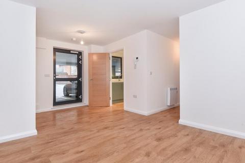 2 bedroom flat for sale, High Wycombe,  Buckinghamshire,  HP13