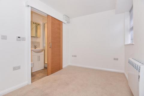 2 bedroom flat for sale, High Wycombe,  Buckinghamshire,  HP13