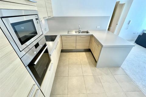 2 bedroom apartment to rent, Cypress Place, 9 New Century Park, Manchester, M4