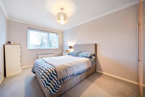 2 bedroom apartment for sale, Brittain Court, Berkshire GU47