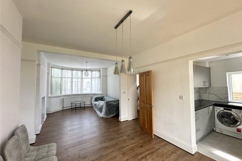 3 bedroom house to rent, Avondale Road, Stretford, Manchester, M32