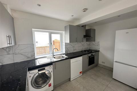 3 bedroom house to rent, Avondale Road, Stretford, Manchester, M32