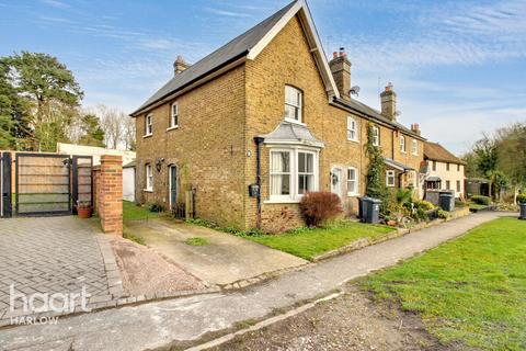 2 bedroom end of terrace house for sale, Pye Corner, Harlow