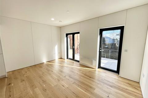 4 bedroom end of terrace house to rent, Guest Street, Manchester, M4