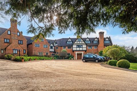 Flat 7, Bonaly House Neb Lane, Oxted, RH8 9JZ