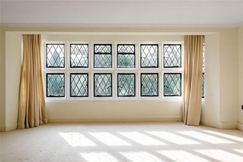 Flat 7, Bonaly House Neb Lane, Oxted, RH8 9JZ
