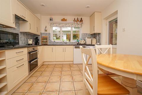 5 bedroom detached house for sale, The Spaldings, St. Leonards-On-Sea