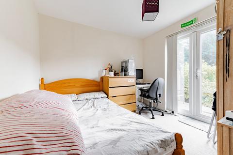 4 bedroom terraced house for sale, Attoe Walk, Norwich