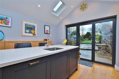 2 bedroom semi-detached house for sale, Josephs Road, Guildford, Surrey, GU1