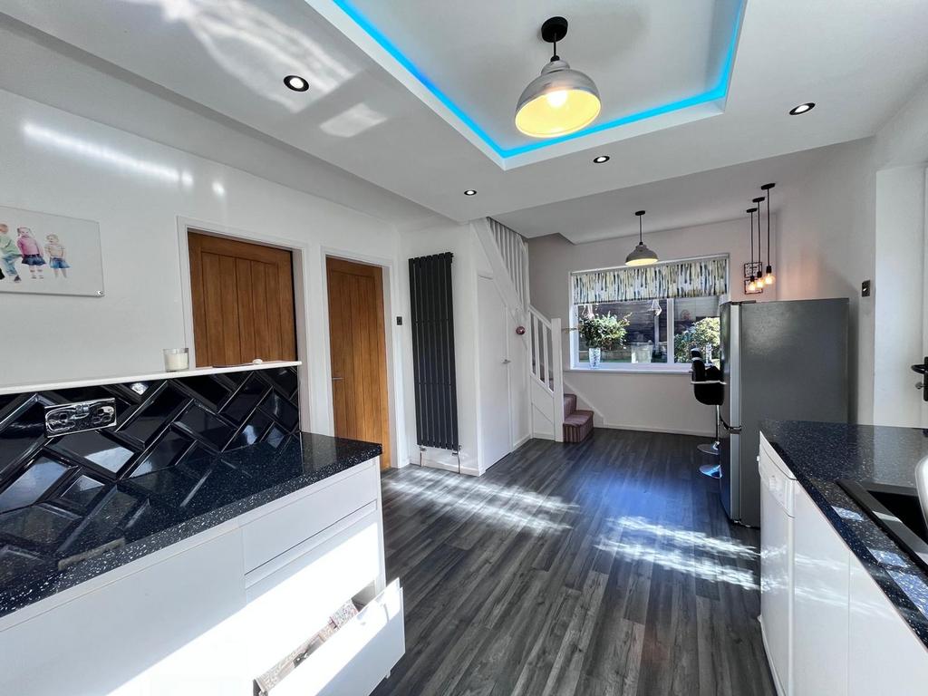 Dining Kitchen