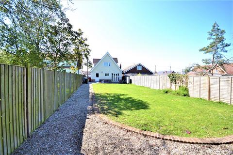 50a Mountview Crescent, St Lawrence, Southminster, CM0 7NR