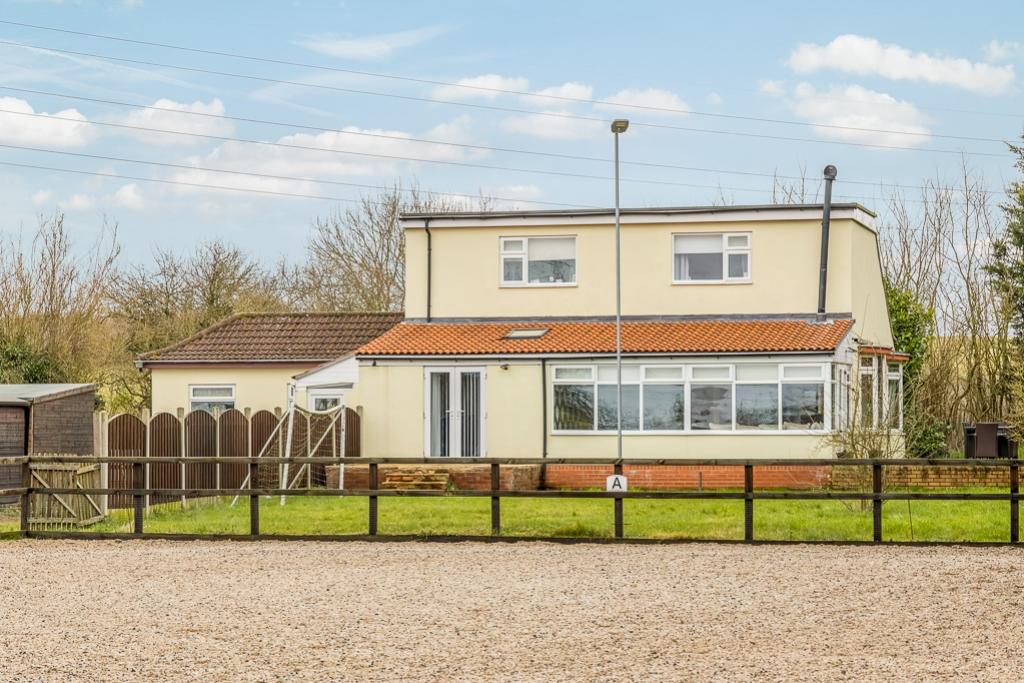 66 High Street (Gainsborough)-13