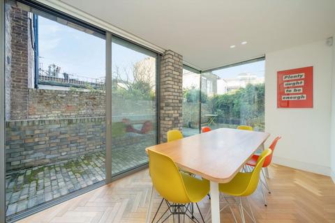 6 bedroom house for sale, Queens Crescent, London NW5