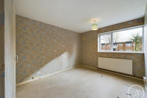 1 bedroom flat for sale, Wood Close, Leeds