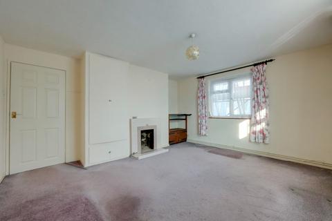 2 bedroom flat for sale, Middle Way, Burgess Hill, RH15