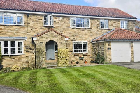 6 bedroom detached house for sale, Breary Lane East, Bramhope, Leeds, West Yorkshire