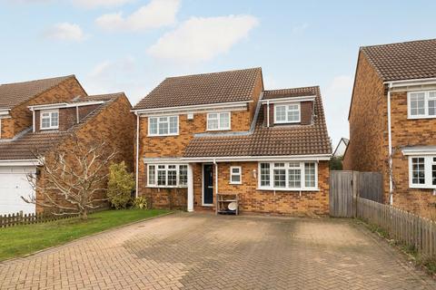 4 bedroom detached house for sale, Severn Drive, WALTON-ON-THAMES, KT12