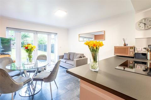 4 bedroom end of terrace house for sale, Hill Road, Codicote, Hertfordshire, SG4