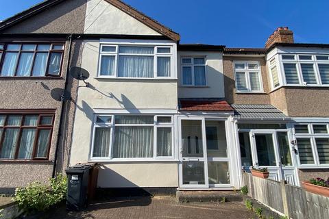 3 bedroom terraced house for sale, Hamden Crescent, Dagenham
