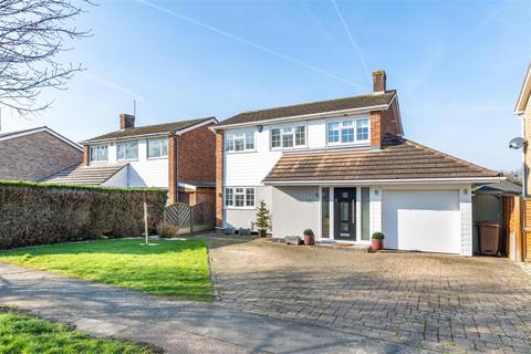 4 bedroom detached house for sale, Broadoak Avenue, Maidstone