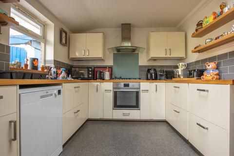 4 bedroom semi-detached house for sale, College Drive, Heacham