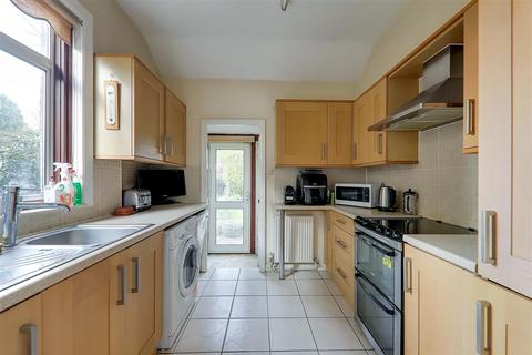 3 bedroom semi-detached house for sale, Lavington Road, Worthing