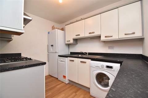 2 bedroom apartment to rent, Circular Road South, Colchester, Essex, CO2