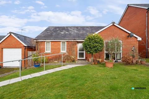 2 bedroom detached bungalow for sale, Oak Tree Close, West Cross, Swansea