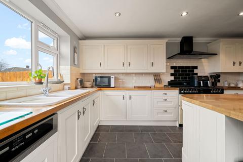 46 Hulbert Way, Basingstoke, RG22 6LZ